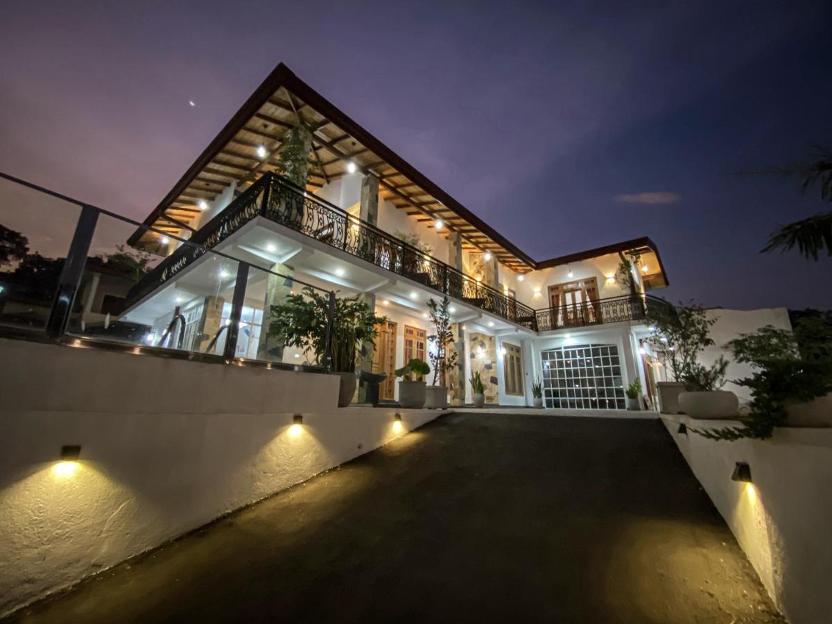 Danisco Leisure Bunglow Kandy Exterior photo