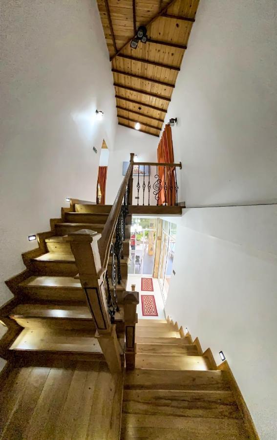 Danisco Leisure Bunglow Kandy Exterior photo